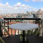 Hotel Triada Taksim - Special Category 4*