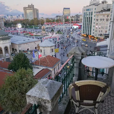 Triada Taksim - Special Category 4*