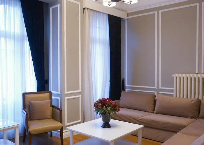 Triada Taksim - Special Category