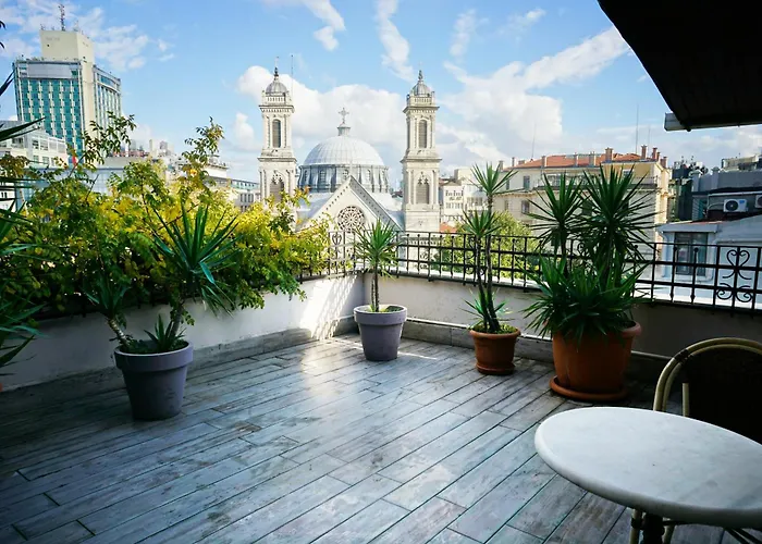 Triada Taksim - Special Category Hotel