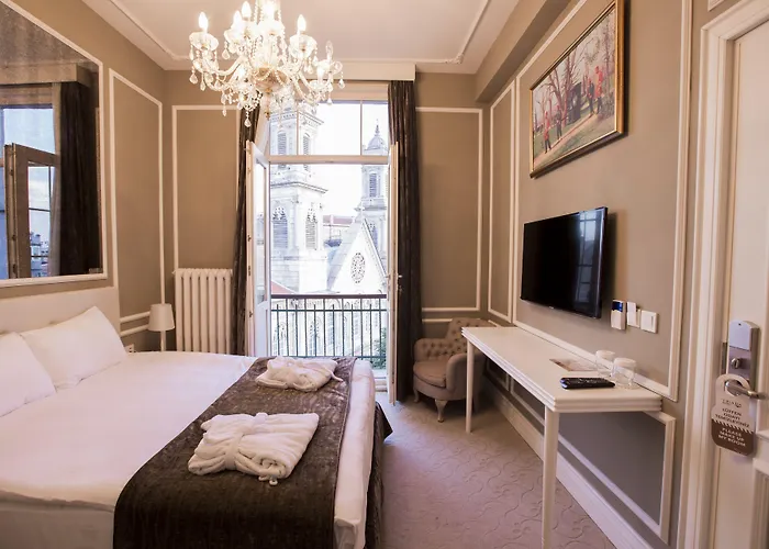 トリアダ タクシム スペシャル カテゴリー イスタンブール