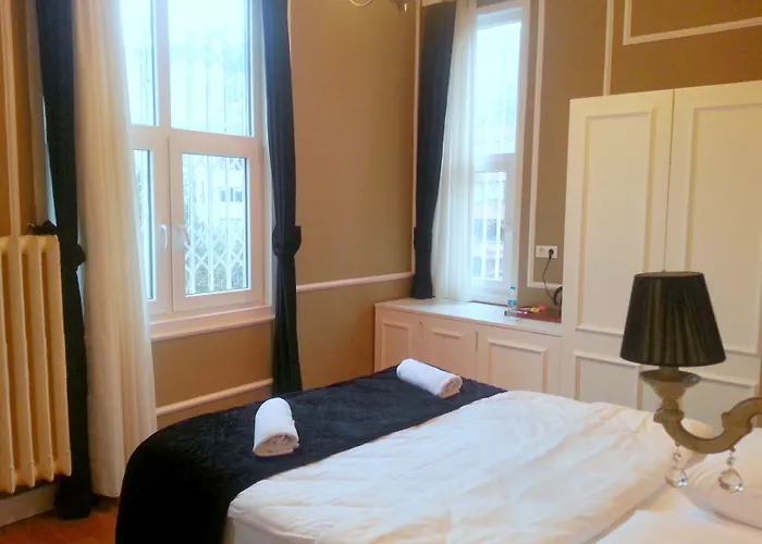 Triada Taksim - Special Category Hotel 4*