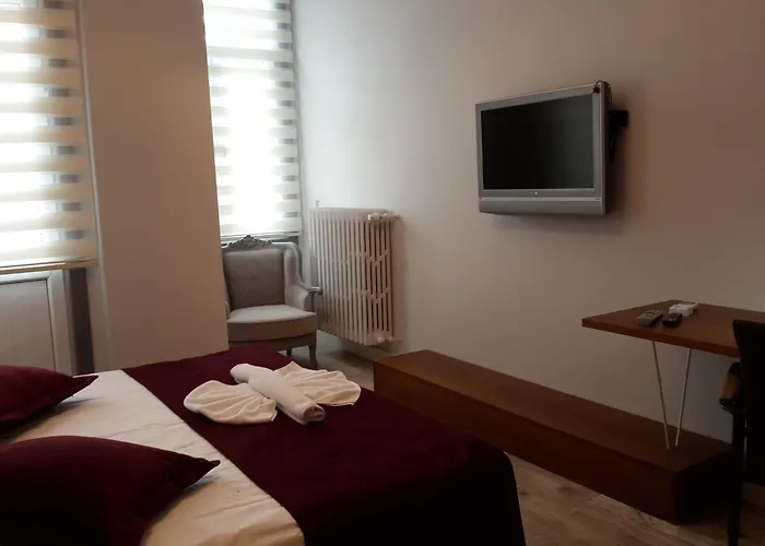 Triada Taksim - Special Category