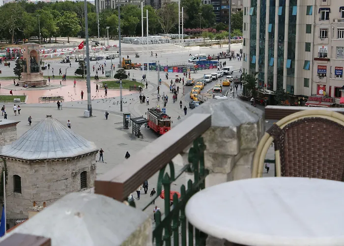 Hotel Triada Taksim - Special Category 4*