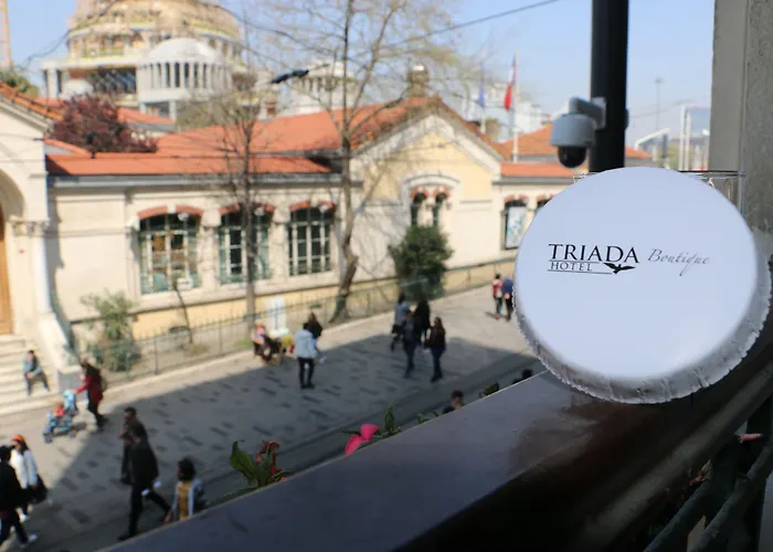 Triada Taksim - Special Category