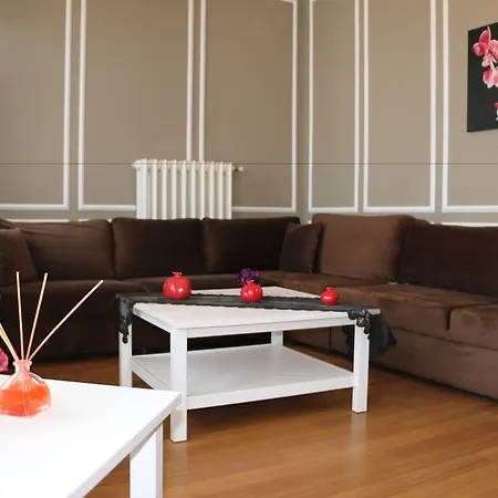 מלון Triada Taksim - Special Category 4*